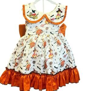 Oh Shana Handmade Dress Sz. 4
Halloween Tigger & Pooh Embroidery w/ Bloomers